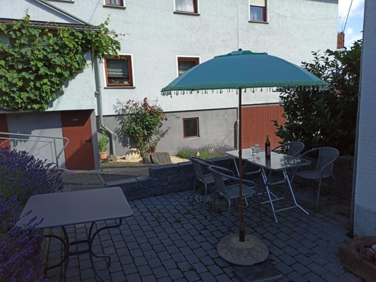 Romantische Ferienwohnung Rheingold 50 Qm Fuer 2 Bis 4 P 巴哈拉赫 外观 照片